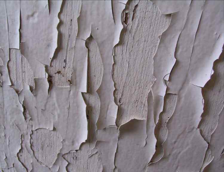 Cracking in painting Painting defects list, their causes and prevention